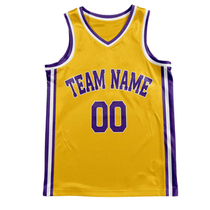 Conjunto de Uniforme de Baloncesto Retro Personalizado en Amarillo con Cuello y Borde Morado, Jersey y Pantalones Cortos, Diseño con Nombre y Número del Equipo - Product Image 3