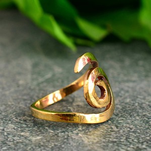 Hot Selling Design Minimal Spiral 18k Gold Plated <b>Ring</b> Abstract Swirl <b>Statement</b> <b>Ring</b> Boho Brass Jewelry For Women Wholesale/OEM - Product Image 3