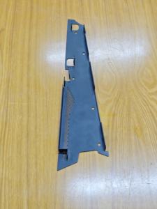 Plaque de montage industrielle OEM personnalisée en tôle d'acier, support ventilé thermolaqué pour équipement, modèle sur mesure - Product Image 4