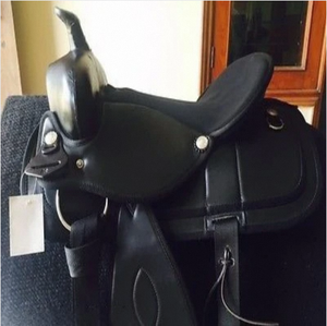 Selle d'équitation synthétique légère OEM en gros, équipement équestre durable et confortable - Product Image 6
