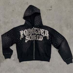 Proveedor de Sudaderas con Pedrería Personalizadas al por Mayor, Sudaderas Extra Grandes de Estilo Urbano - Product Image 2