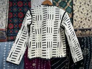 New <b>Pattern</b> Breathable Reversible Cotton <b>Quilted</b> <b>Jacket</b> for Women Indian Handblock Print Winter Coat with Sleeve - Product Image 6