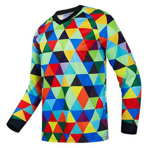 T-shirt de sport respirant pour homme, coupe ajustée, personnalisable avec logo, sublimation, haute qualité, tendance, meilleur service, prix de gros - Product Image 1