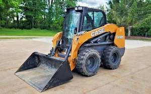 รถตักล้อยางขนาดเล็ก CASE Construction Skid Steer Loader เครื่องยนต์ดีเซล สำหรับงานดินและการขนย้ายวัสดุ - Product Image 3