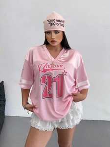 Jersey Deportivo Personalizado para Mujer, Color Rosa, Talla Grande, Malla Transpirable, Cuello en V, Estilo Urbano, Fabricación OEM al por Mayor - Product Image 6
