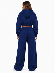 Ensemble de survêtement assorti avec sweat à capuche court à ourlet élastique épais et pantalon palazzo coupe ample, logo personnalisé, vente en gros saisonnière - Product Image 2