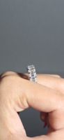 Bague d'éternité en diamant de laboratoire en or blanc 10 carats, diamant de laboratoire taille émeraude, bague de mariage à griffes partagées en U