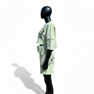 Ensemble court en coton GSM French Terry pour femme, vert pastel, imprimé graphique, logo personnalisé, 100% coton, haut court et short - Product Image 3