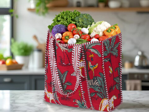 Sac fourre-tout en coton matelassé rouge à imprimé léopard bohème, ouverture supérieure, léger et durable pour les voyages, la plage et le shopping, toutes saisons - Product Image 6