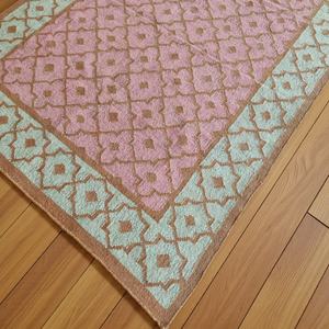 Tapis Kilim en laine fait main, tissage plat traditionnel, motif géométrique, teintures naturelles, tapis de sol durable - Product Image 1