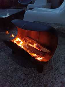 Brazier d'extérieur portable en acier au carbone noir BiggerFire, compatible charbon et bois, certifié CE - Product Image 3