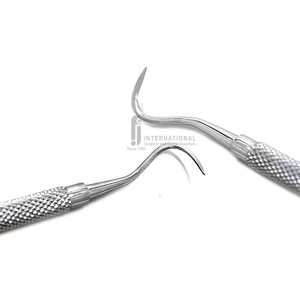 Raspador Dental Manual Profesional de Alta Calidad FJI-6023 H6/H7 de Acero Inoxidable, Punta Fina y Afilada para Periodoncia, Agarre Ergonómico - Product Image 6