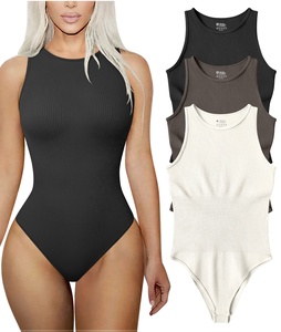 Combinaison de yoga pour femme, col en V profond, dos nu, longue, jambe évasée, sans couture, taille haute, couleur unie, en Spandex et Polyester, 1 pièce - Product Image 1