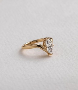 แหวนเพชรทรงมาร์คีส์สุดหรู ผลิตในห้องปฏิบัติการ ทองคำแท้ 14K สีเหลืองทอง 4 กรงเล็บ ประดับเพชรเม็ดเดี่ยว สำหรับงานแต่งงาน งานหมั้น และวันครบรอบ - Product Image 2