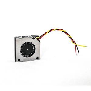 Ventilador Mini Soplador de Plástico DB2004 3V 5V 20x20x4mm con Rodamiento para Detector de Desinfectante de Manos - Product Image 3