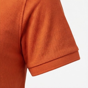 Chemise décontractée pour homme en piqué 100 % polyester bleu marine à manches courtes, respirante, infroissable, coupe classique, design tricoté uni - Product Image 6