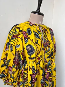 Robe midi bohème jaune à fleurs pour femmes, imprimée à la main, avec col noué et manches bouffantes, robe décontractée d'été - Product Image 5
