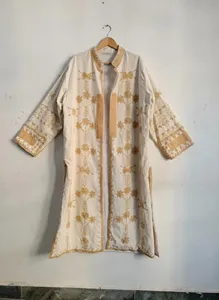 Elegante Chaqueta Larga de Terciopelo Bordado Suzani para Mujer, con Estampado Floral, Cuello Alto, Manga Larga, Estilo Boho Chic, Ropa de Abrigo para Invierno - Product Image 2