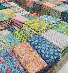 Tela de Algodón Hecha a Mano en India, Tela Estampada a Mano Sanganeri de Jaipur, Material en Bruto para Vestidos - Product Image 2