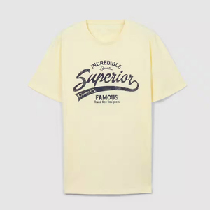 เสื้อยืดแขนสั้นสีครีมสำหรับผู้ชาย พิมพ์ลายตัวอักษรด้านหน้า คอกลม ทรงปกติ ผ้าฝ้ายเจอร์ซีย์ เสื้อลำลอง - Product Image 3