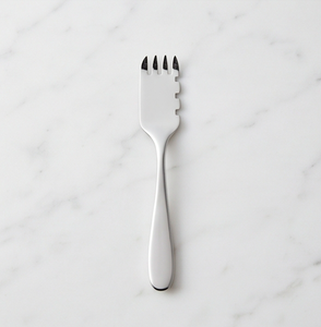 Ensemble de spatules et couteaux à gâteau en argent antique avec poignées forgées à la main, pour cérémonies et mariages - Product Image 1
