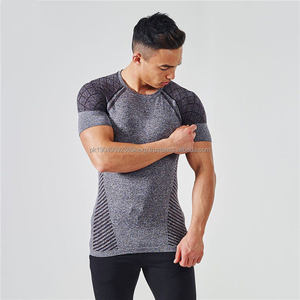 Gym Wear pas cher Cool Hommes Rouge Seamless Muscle T Shirt Slim 3d Tricoté Fit T-shirts Pour Hommes - Product Image 4