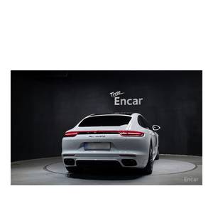 Para Porsche Panamera 4.0 GTS Modelo Diciembre 2023 con 52,064 km, Volante a la Izquierda, Asientos de Cuero, Cámara Trasera - Product Image 4