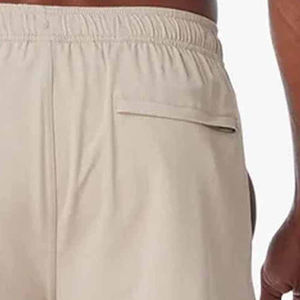 Shorts décontractés pour hommes avec ceinture élastique confortable et flexible, style streetwear moderne pour l'été. - Product Image 3