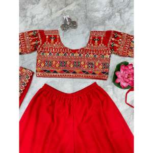 Designer Women's Party Wear Suit Set Embroidered Sharara <b>Blouse</b> and Dupatta - Product Image 3