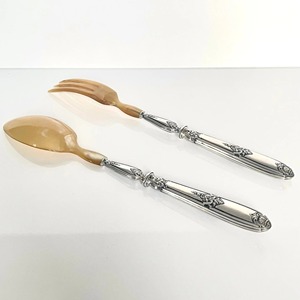 Elegante Juego de Ensaladera de Metal con Acabado Contemporáneo para un Estilo Moderno de Buffet - Product Image 4