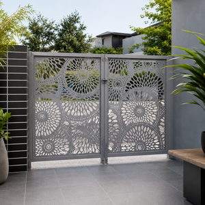 Puerta Metálica Decorativa Moderna con Diseño Floral Cortado a Láser en Gris Claro, Panel de Seguridad para Entrada de Vehículos con Acabado Galvanizado para Casa o Villa - Product Image 2