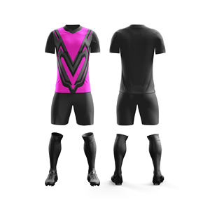 Tenue de football personnalisée OEM, ensemble de maillots par sublimation |   Tailles pour hommes, femmes et jeunes |   Vêtements de sport légers à séchage rapide en gros - Product Image 3