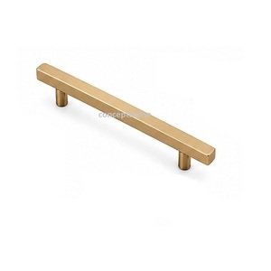 Tirador Rectangular Minimalista de Latón para Muebles de Cocina, Fácil Instalación, Diseño Duradero - Product Image 3