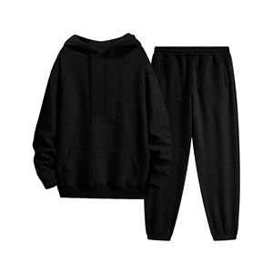 Trajes Deportivos B2B, Agregue Sus Colores y Logotipos Personalizados, Diseños de Moda, Colección de Invierno y Primavera para Hermandades y Fraternidades - Product Image 1