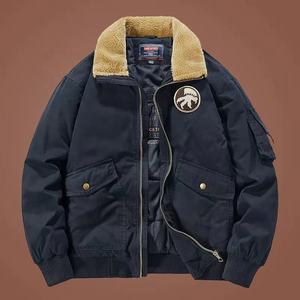 2024 Offre Spéciale personnalisé hommes Bomber veste mince col montant hiver haute rue Style multi-poches brodé Logo enduit à capuche - Product Image 1