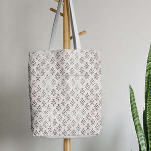 Sac fourre-tout en coton doux à motif de feuilles imprimé en bloc, sac à main traditionnel de haute qualité, idéal pour les voyages et les sorties - Product Image 4