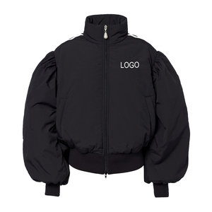 Chaqueta Deportiva Negra Personalizada para Mujer con Mangas Abullonadas, Poliamida Reciclada, Cremallera Bidireccional, Dobladillo Acanalado, Estilo Oversize, OEM Privado kcw - Product Image 6