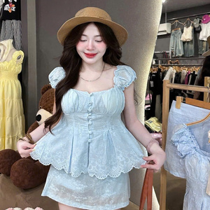 ชุดเสื้อผ้าผู้หญิงสองชิ้นสำหรับฤดูร้อน ผ้าฝ้ายเนื้อแน่น เป็นมิตรกับสิ่งแวดล้อม ซักได้ สวมใส่สบาย ทรงเข้ารูป สามารถปรับแต่งได้ ยาว - Product Image 1