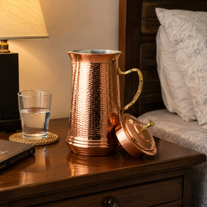 Ensemble de service à eau en cuivre pur authentique avec carafe à couvercle et deux gobelets en cuivre, ensemble de vaisselle traditionnel pour restaurant, hôtel, cuisine - Product Image 3