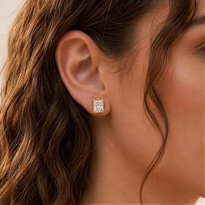 Boucles d'oreilles clous en diamant de laboratoire taille Radiant, or massif 10K 14K 18K, clarté E, VVS, certifiées IGI - Product Image 5