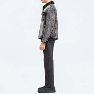 แจ็คเก็ตยีนส์ผู้ชายทรงปกติคุณภาพสูง คอตั้ง ซิปพิมพ์ลาย สำหรับฤดูหนาว ผ้าฝ้าย 100% รับผลิตแบบ OEM - Product Image 4