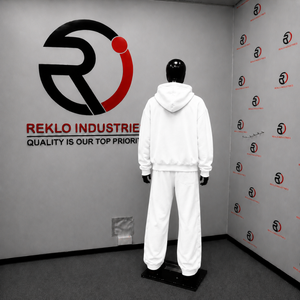 Ensemble de survêtement blanc oversize pour hommes et femmes, sweat-shirt uni à capuche et pantalon de survêtement à jambes larges, style streetwear décontracté, vente en gros - Product Image 4