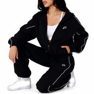 Conjunto Deportivo de 2 Piezas para Mujer, Chaqueta Cortavientos Negra Holgada y Transpirable de Otoño, Ligera, Talla Grande, Lisa, 100% Nailon, Estilo Americano - Product Image 5