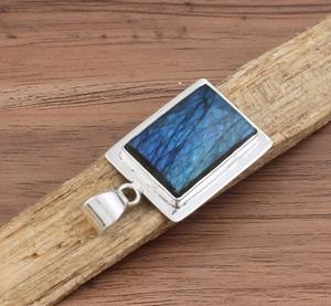 Colgante de Labradorita Natural Chapado en Platino Vintage al por Mayor, Plata de Ley 925, Amuleto de Piedra Preciosa Simple y Minimalista, Precio al por Mayor - Product Image 4