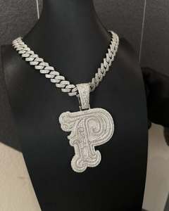 Pendentif initial P Hip Hop en argent sterling 925 pavé de moissanite, tendance unisexe pour les soirées - Product Image 3