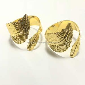 Rond de serviette de luxe en métal orné de pierres précieuses pour l'organisation de banquets opulents d'événements corporatifs ou familiaux - Product Image 5