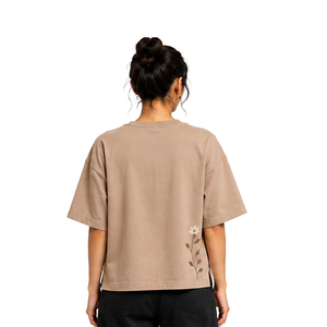 Womens Custom Boxy Tee Premium Cotton Relaxed Fit Short Sleeve T Shirt Wholesale Streetwear OEM ODM Private Label Clothing Boxy - Product Image 4