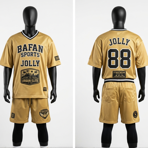 Conjunto de camiseta y pantalones cortos de baloncesto de malla transpirable premium de 180 GSM con panel de grafiti y logotipo personalizado por sublimación para hombre - Product Image 6