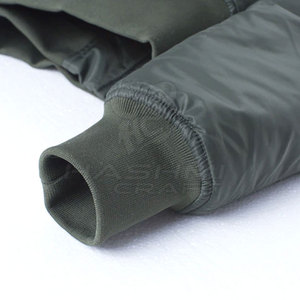 Chaqueta Bomber de Estilo Clásico, Diseño Ligero y Cómodo para Uso Casual, al Aire Libre y Moda Diaria - Product Image 5