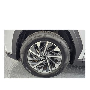 For Hyundai Tucson Premium 2WD June 2022 Model with 87,346 km Automatic Gear Box Leather Seats Rear Camera - Product Image 5